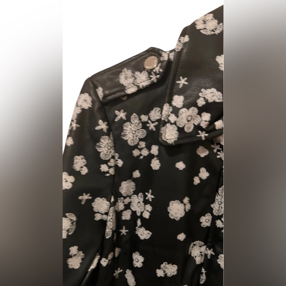 Micheal Kors Faux Leather Floral Jacket-Black&White - Picture 6 of 11